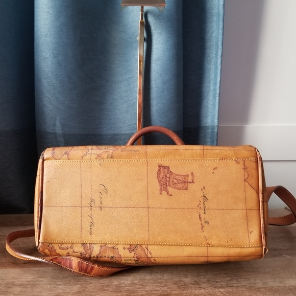 LV 47-000 Alveiro Martini Crossbody bag - Picture 8 of 16